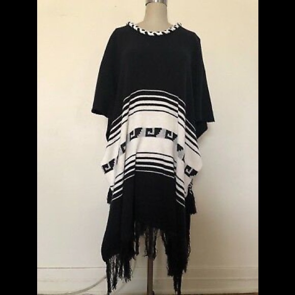 White Label Frida Traveler Fringe Sweater/ Poncho - Picture 2 of 3